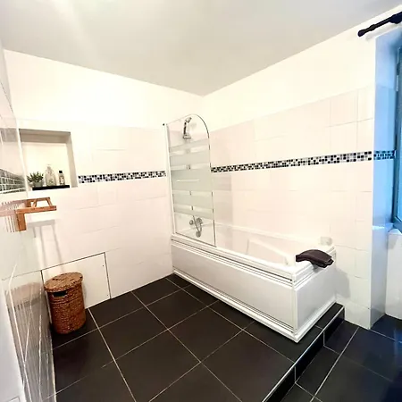 Maison Du Vigneron Apartment Vezenobres